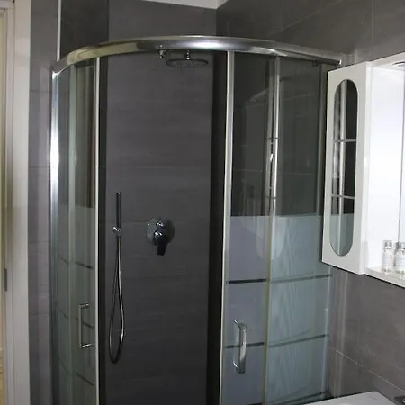 Melzo Inn 梅尔佐